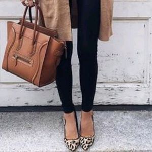 Meet your Posher, Connie